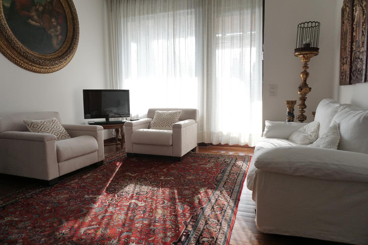 La Casa Dell'Architetto Bed & Breakfast Bergamo Luaran gambar